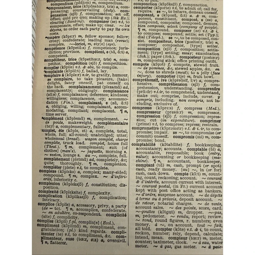 New‎ Handy Dictionaries French-English And English-French Dictionary 1944 USA